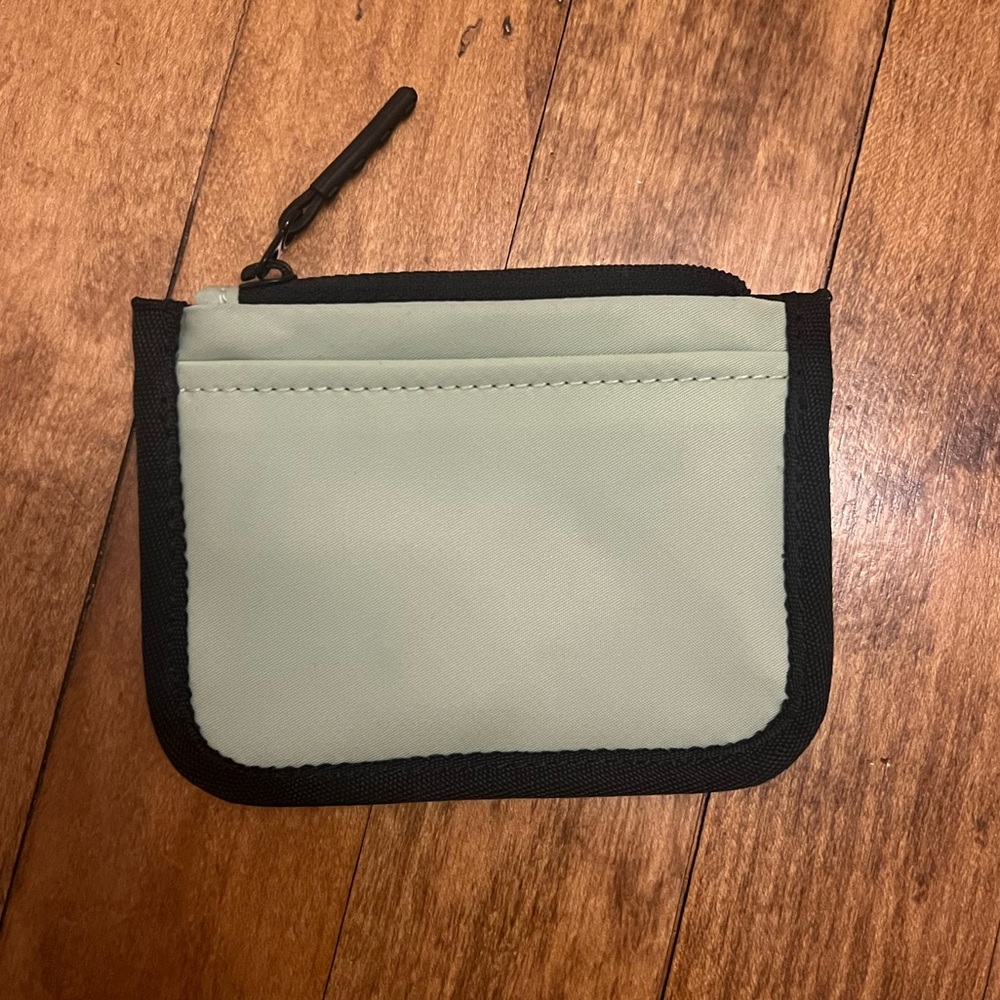 Small card holder - Picture 2 of 2